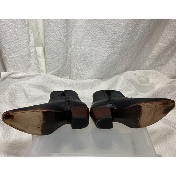 Tecovas women’s black, full grain, leather, Cowboy Boots, hand stitched - Picture 5 of 8